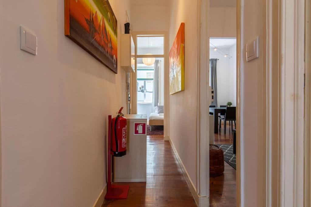 Typical Lisbon Apartment 2Bdr Bagian luar foto